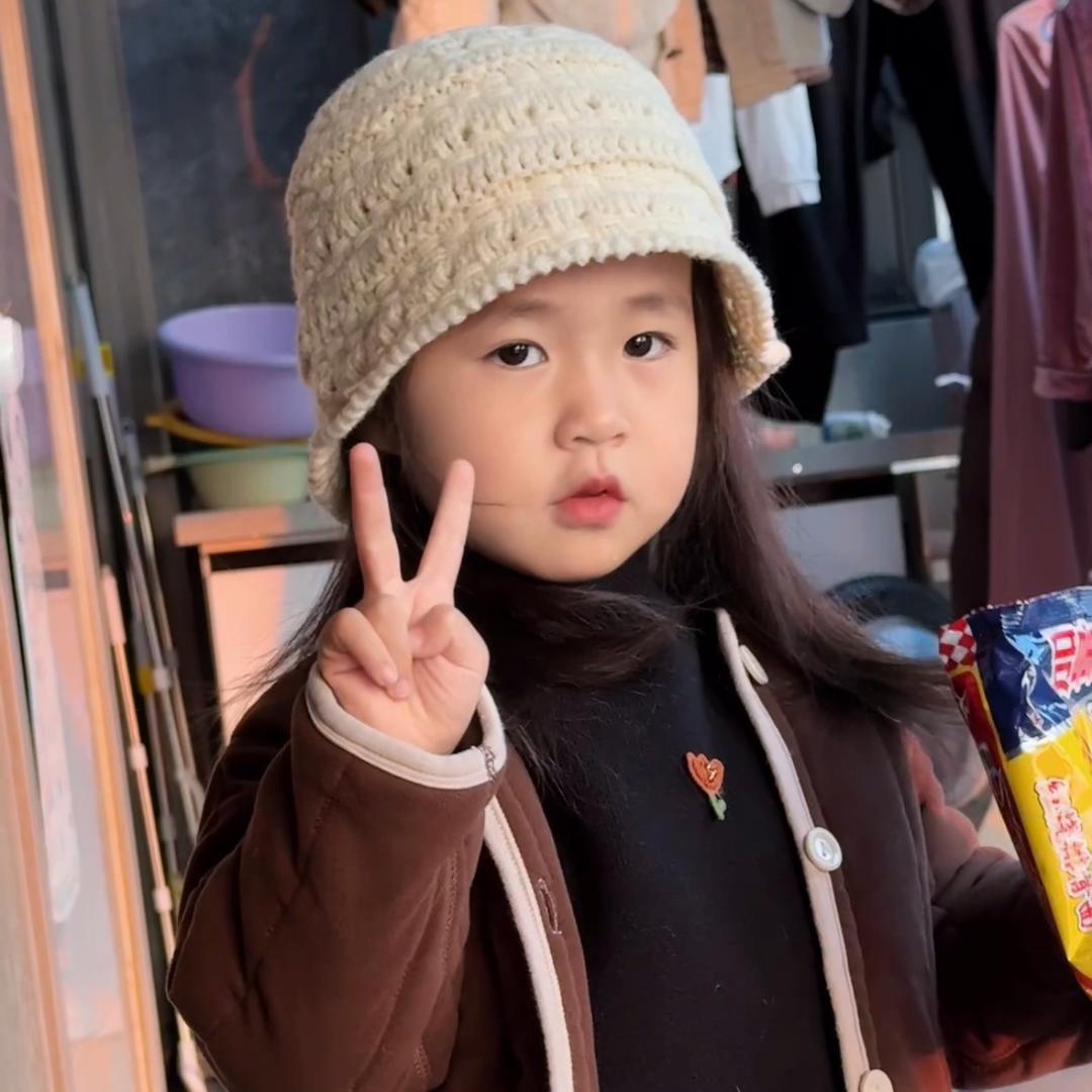 ㅤㅤㅤㅤㅤㅤㅤㅤㅤㅤㅤㅤ是佑佑不是柚柚