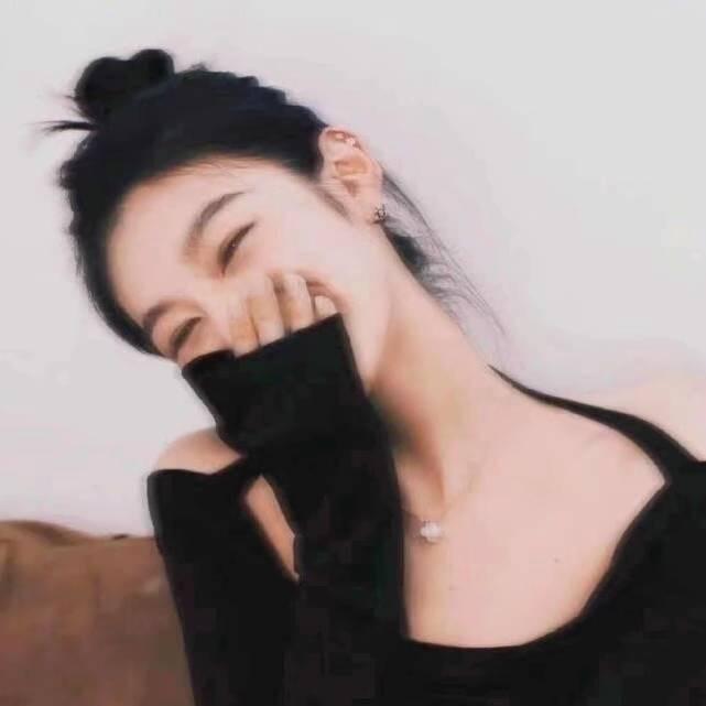 是小舒呀头像
