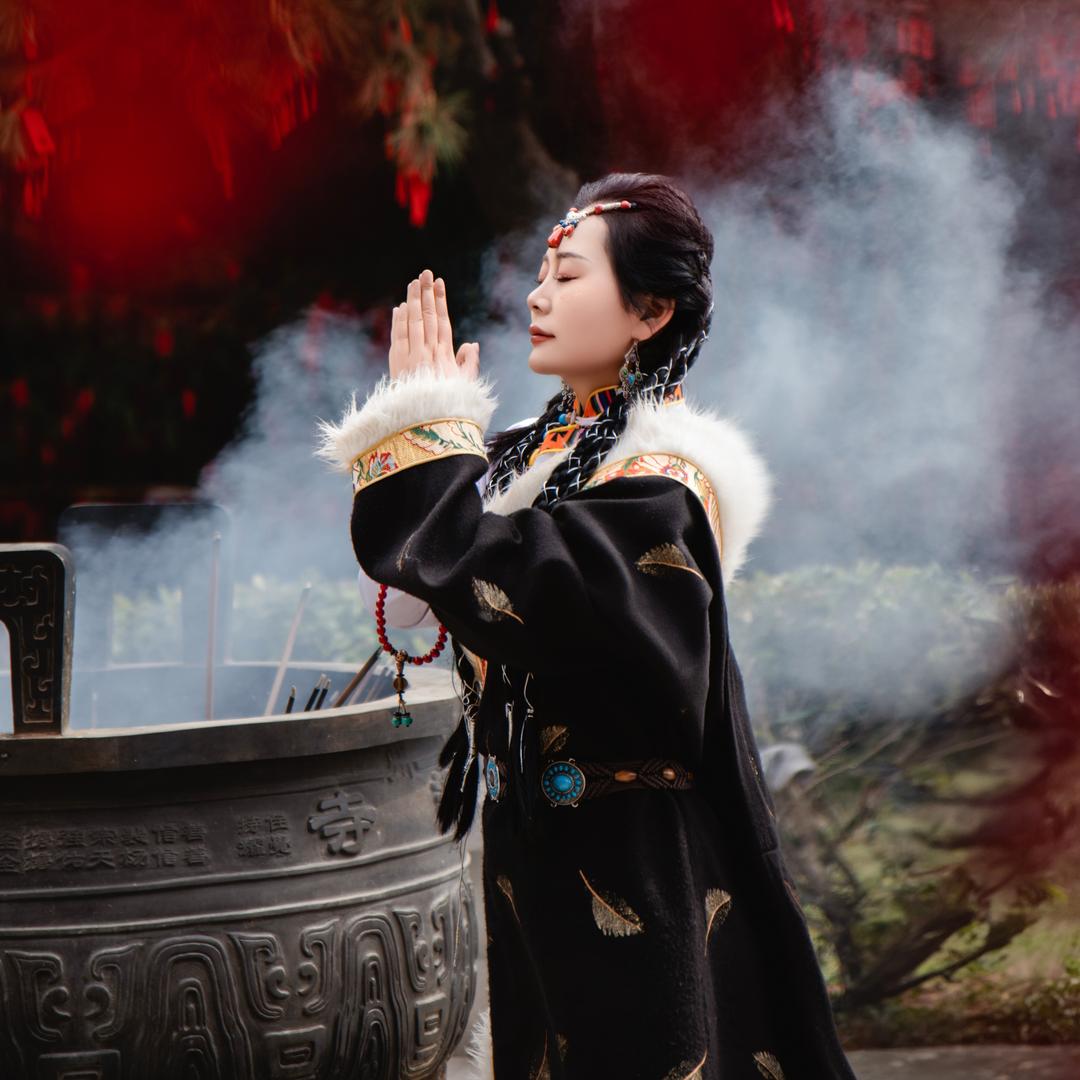 Lisa丽莎