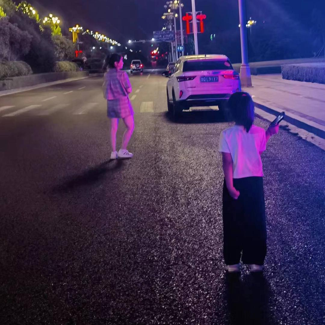 曹小曹