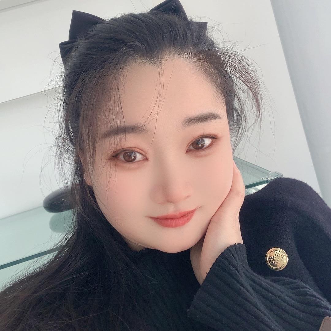 柯柯 .