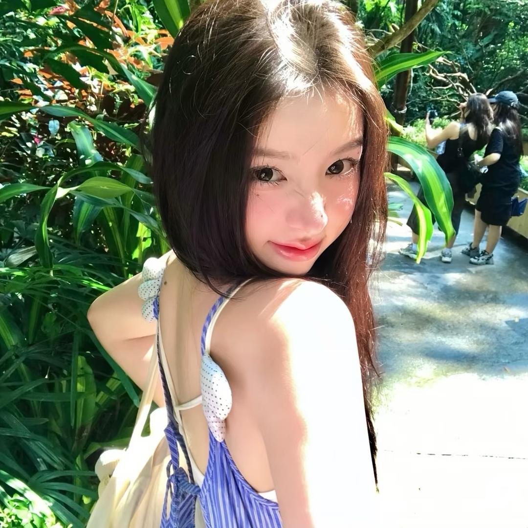 别叫我网名！！