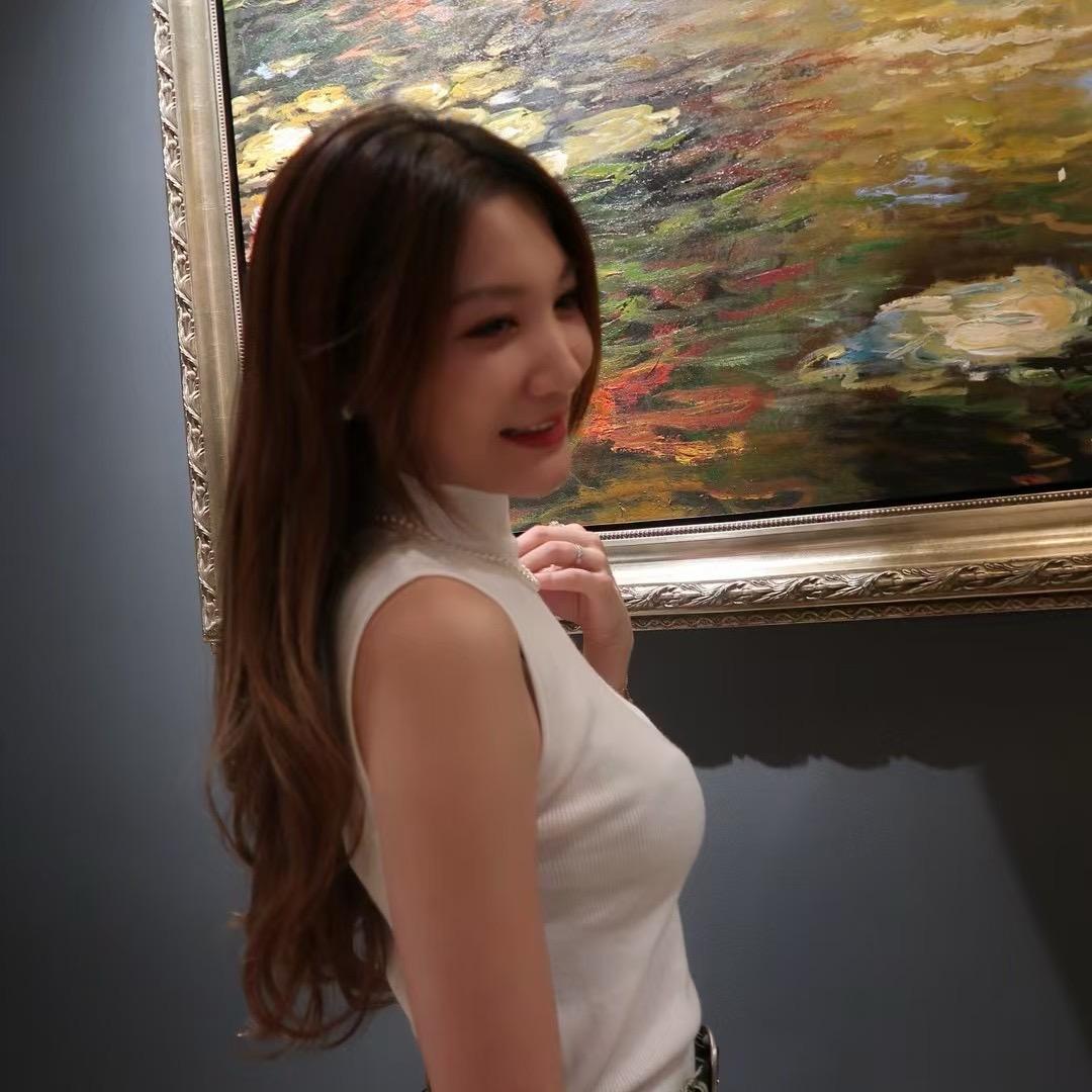 姣姣女装