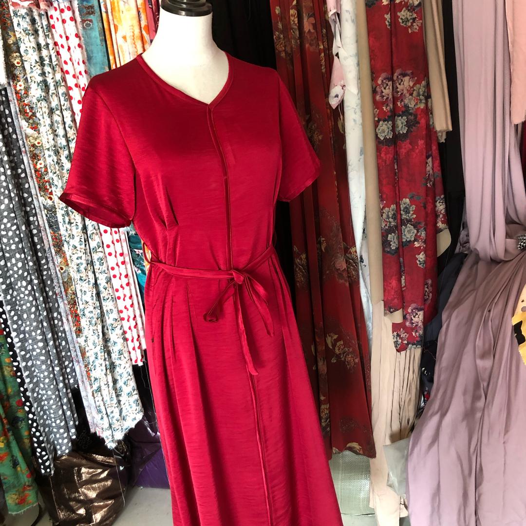 李明服装店