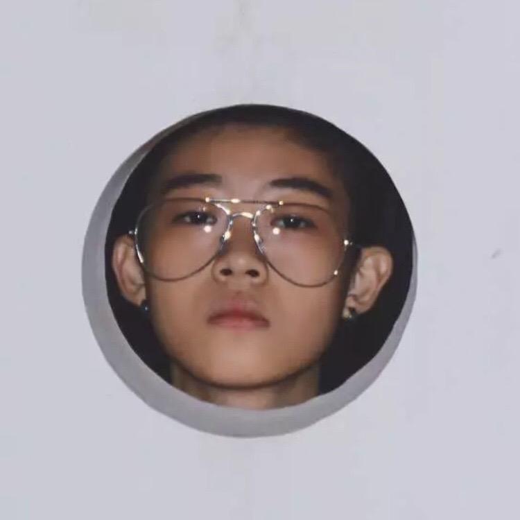 小不点呐