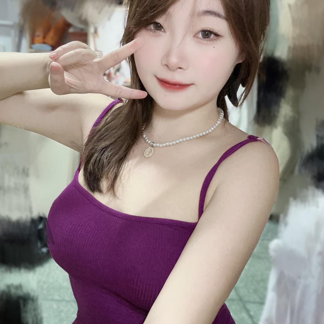 被椰子砸中的铁头娃