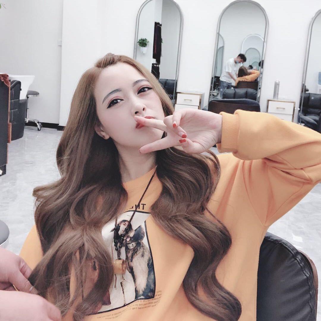 亳州美女时尚穿搭