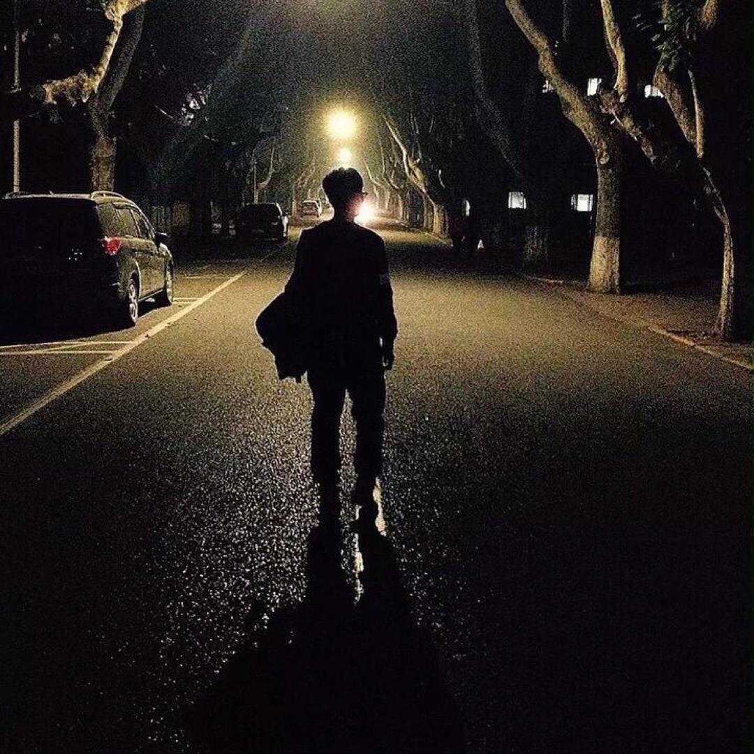 小威⚡