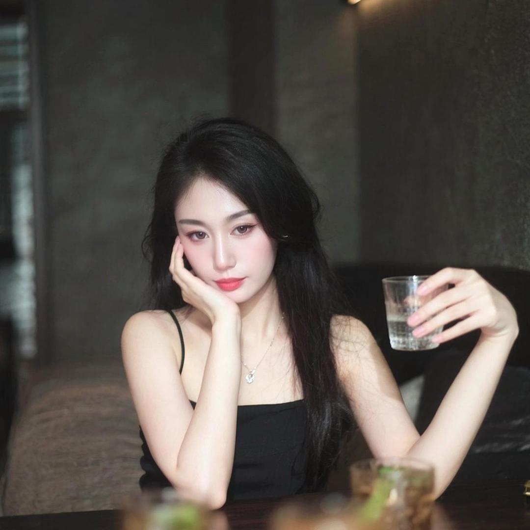 是硕硕吖