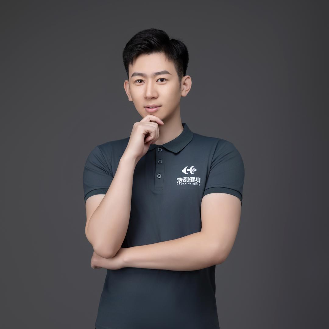 浩刻健身教练李波
