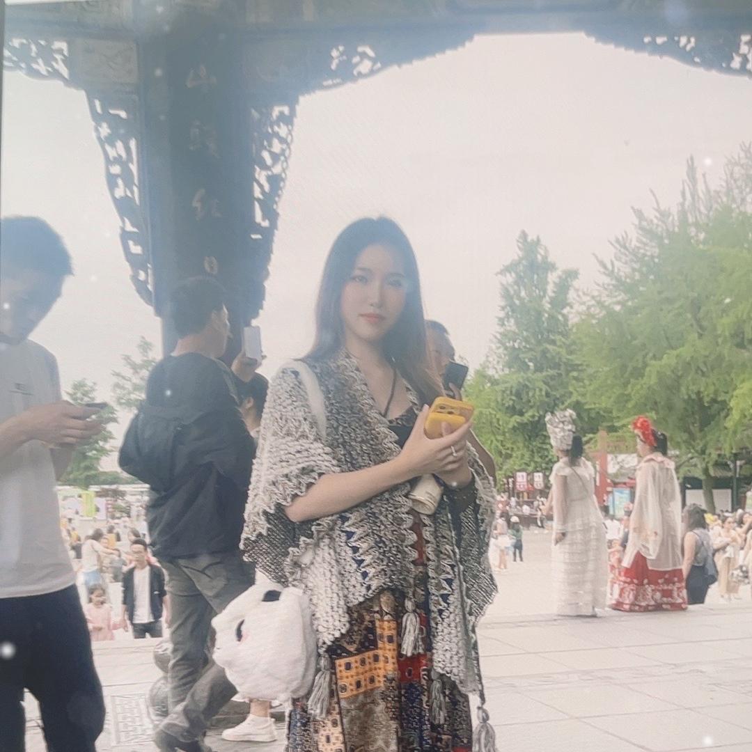彤彤优选美铺