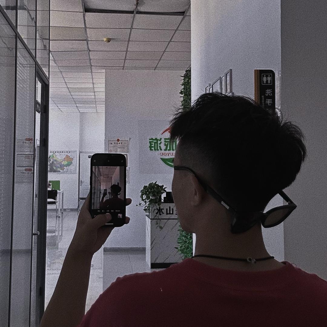 Rich.李妥妥