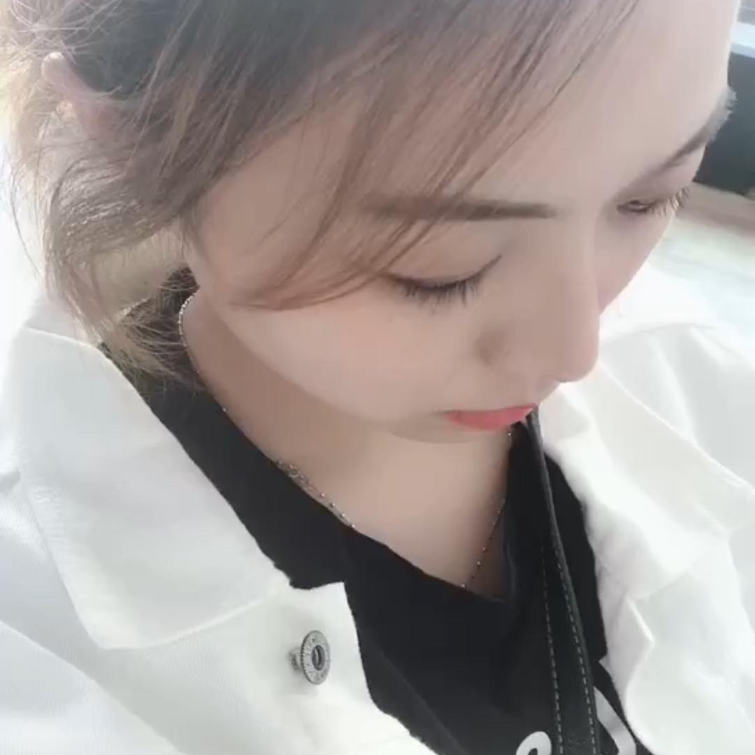 努力的美衣店主