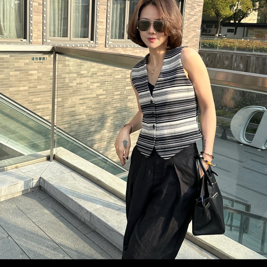 姣爷爱 穿搭