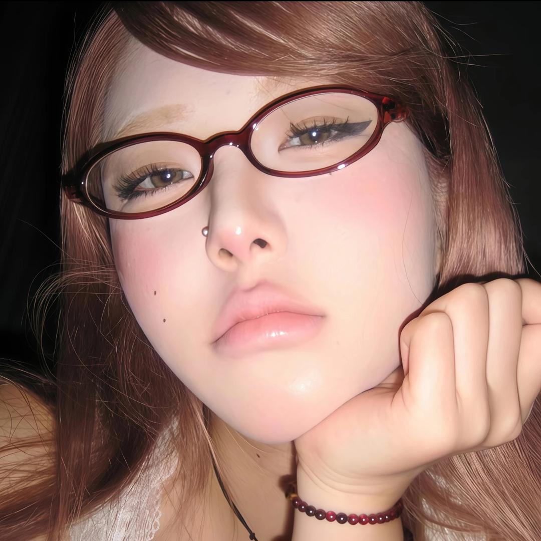 艳情