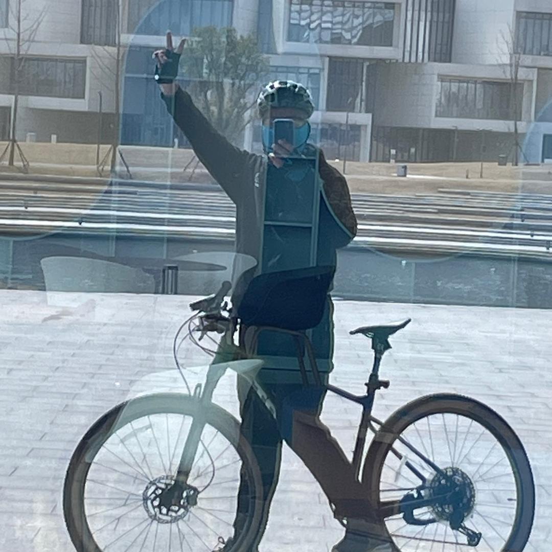 骑德龙东强
