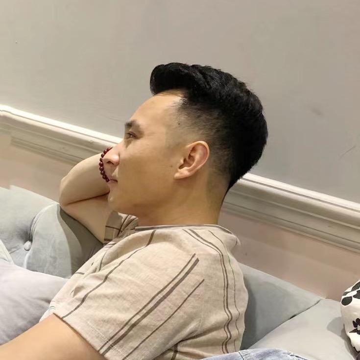 灿歌飞扬