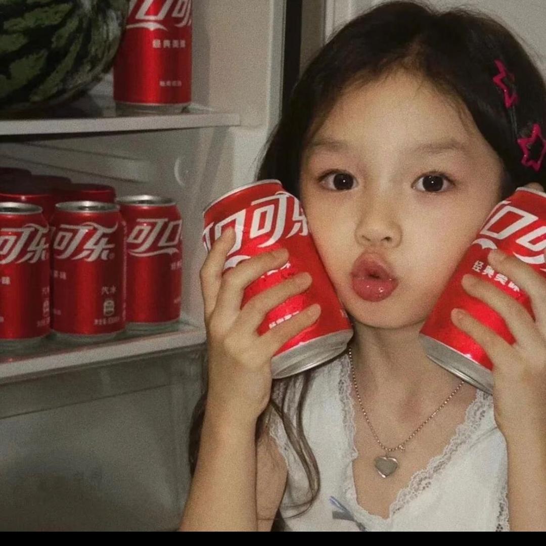 奶思兔米鱿.🦑