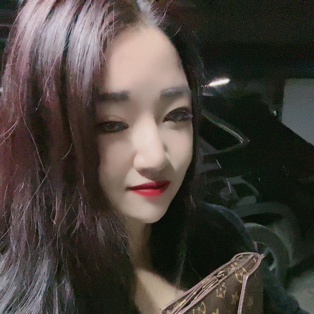 杨杨阿寞