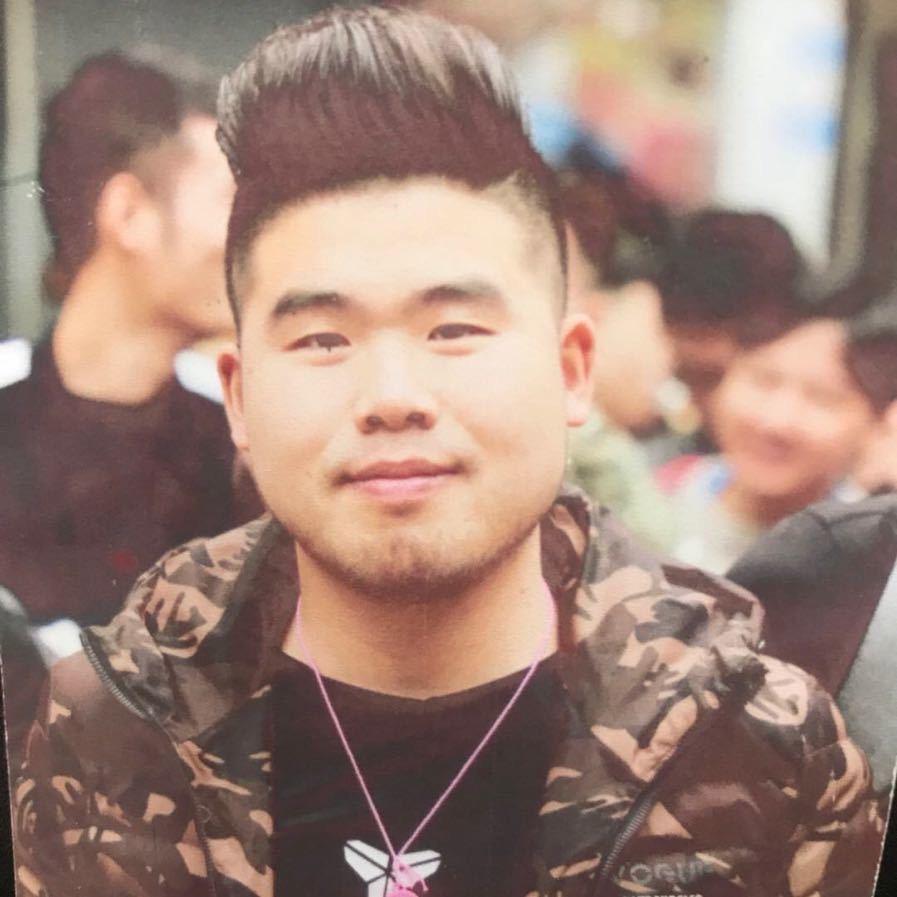自己的英雄