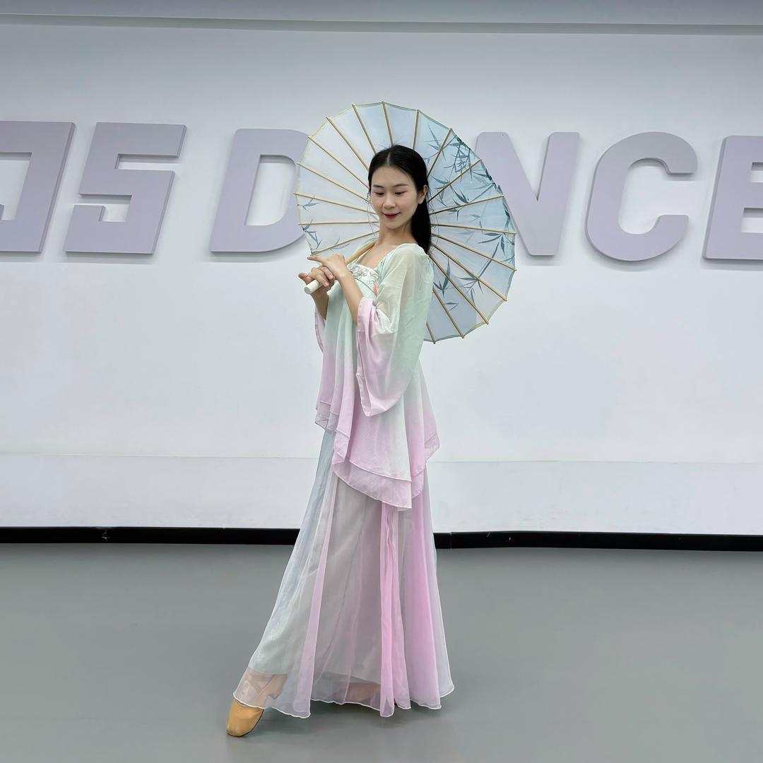 JS舞蹈石龙校区·容容