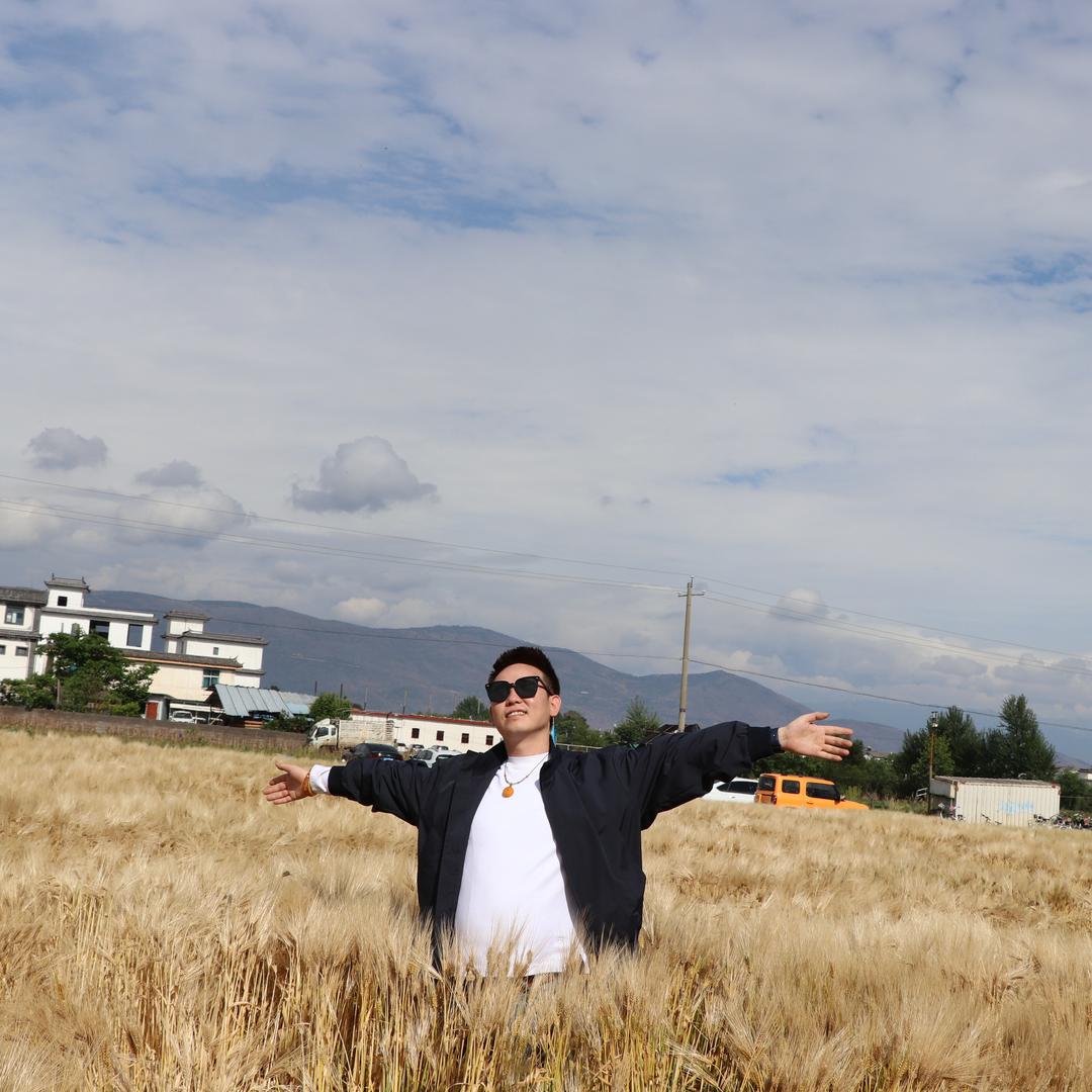 小碗🎙️励志歌手