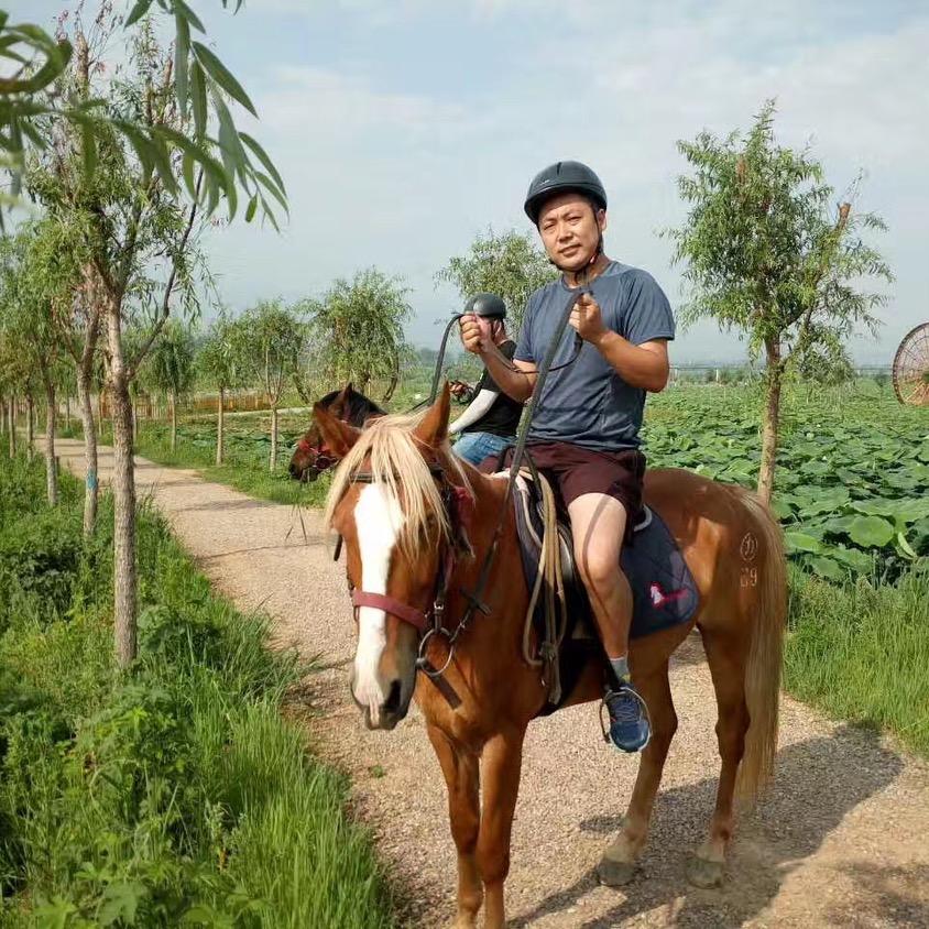 小小蔡