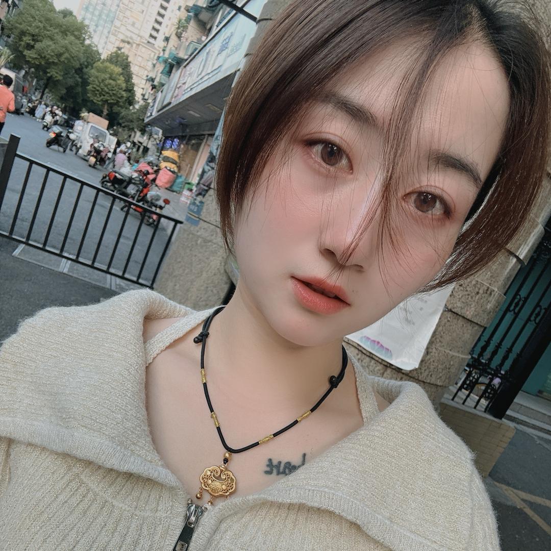 温柔藏匿于ᥫᩣ． ～
