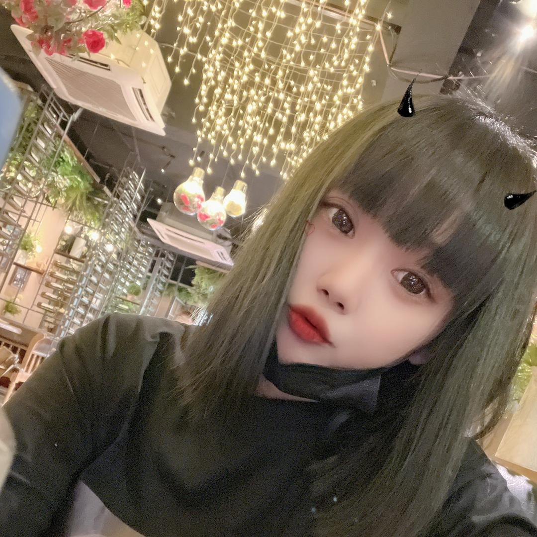 - 乄夵°       💋