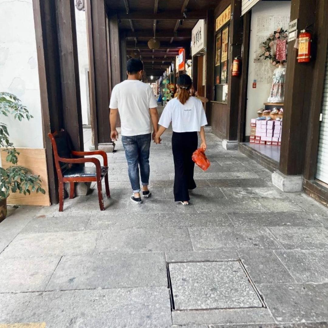 亮  子