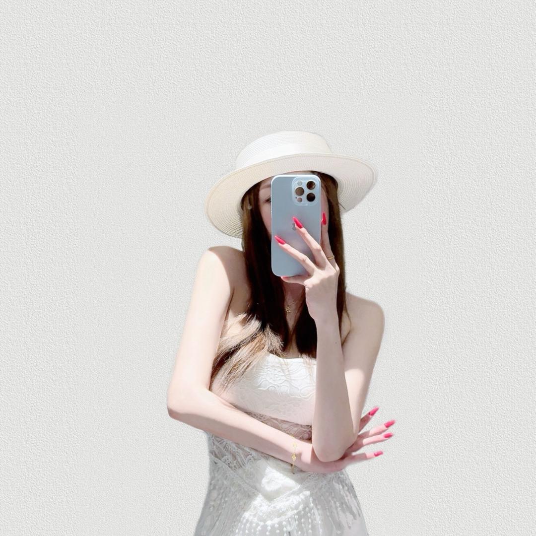 Ada·