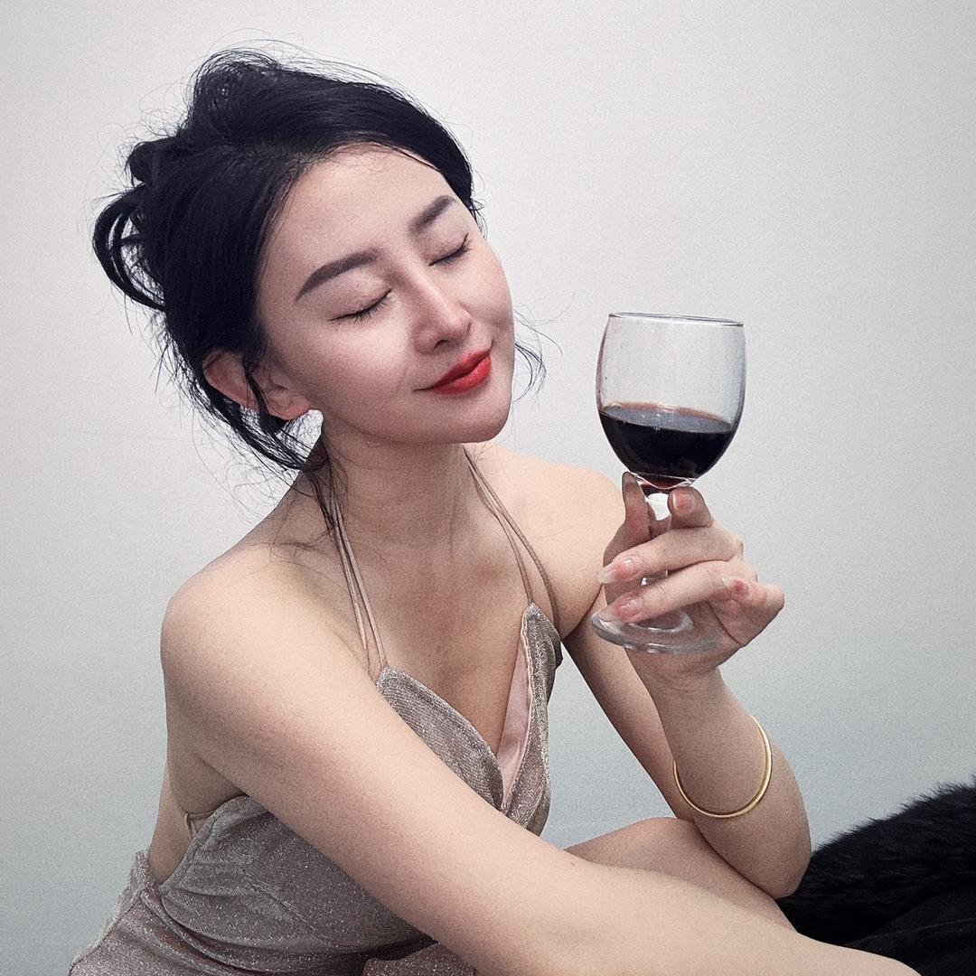 大同财税刘娜