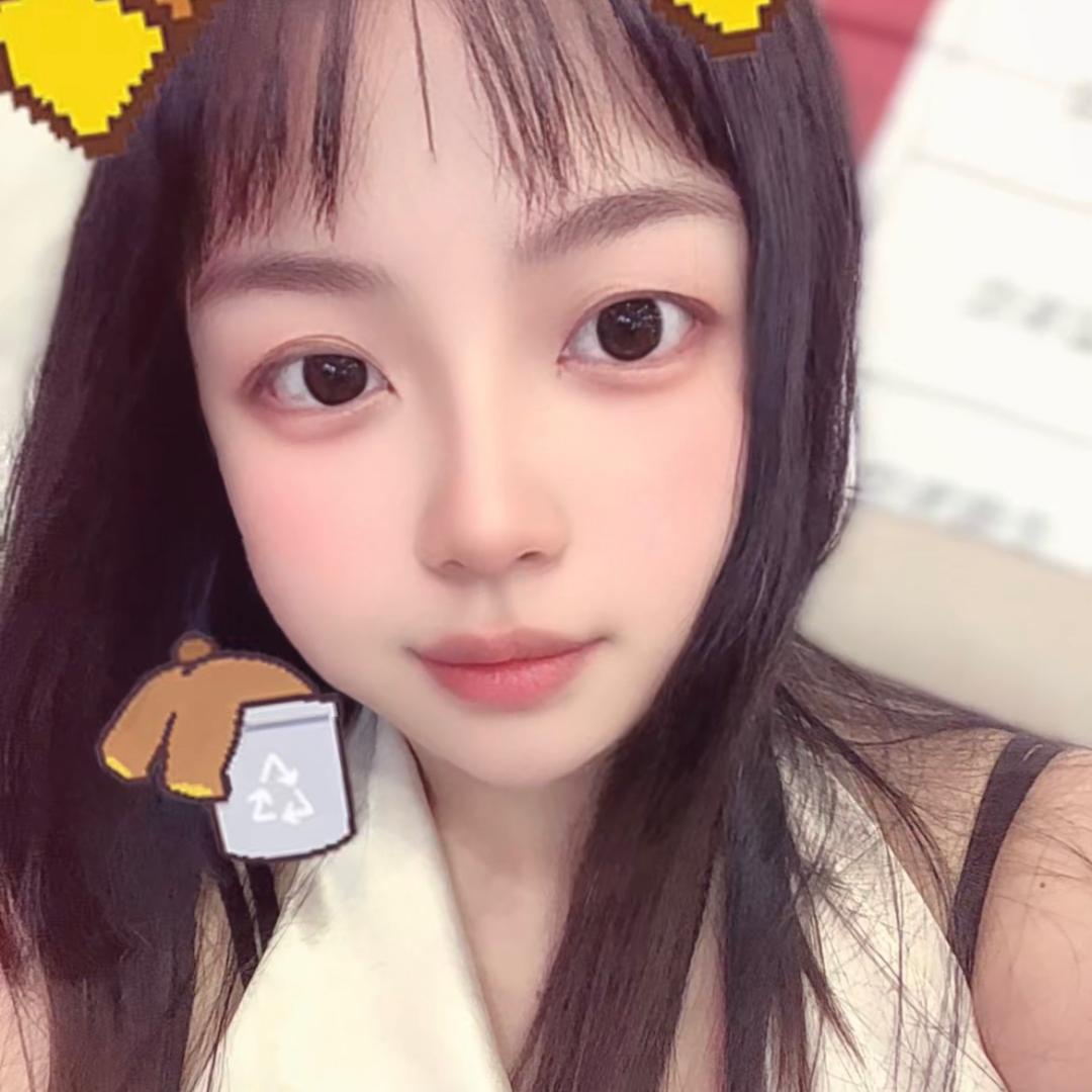 乐乐爱吃鱼🐟