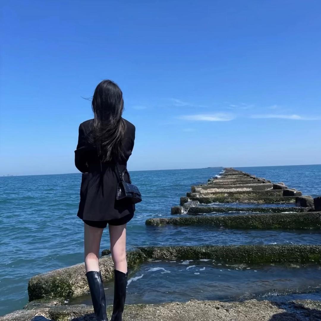 -瞌睡猫.