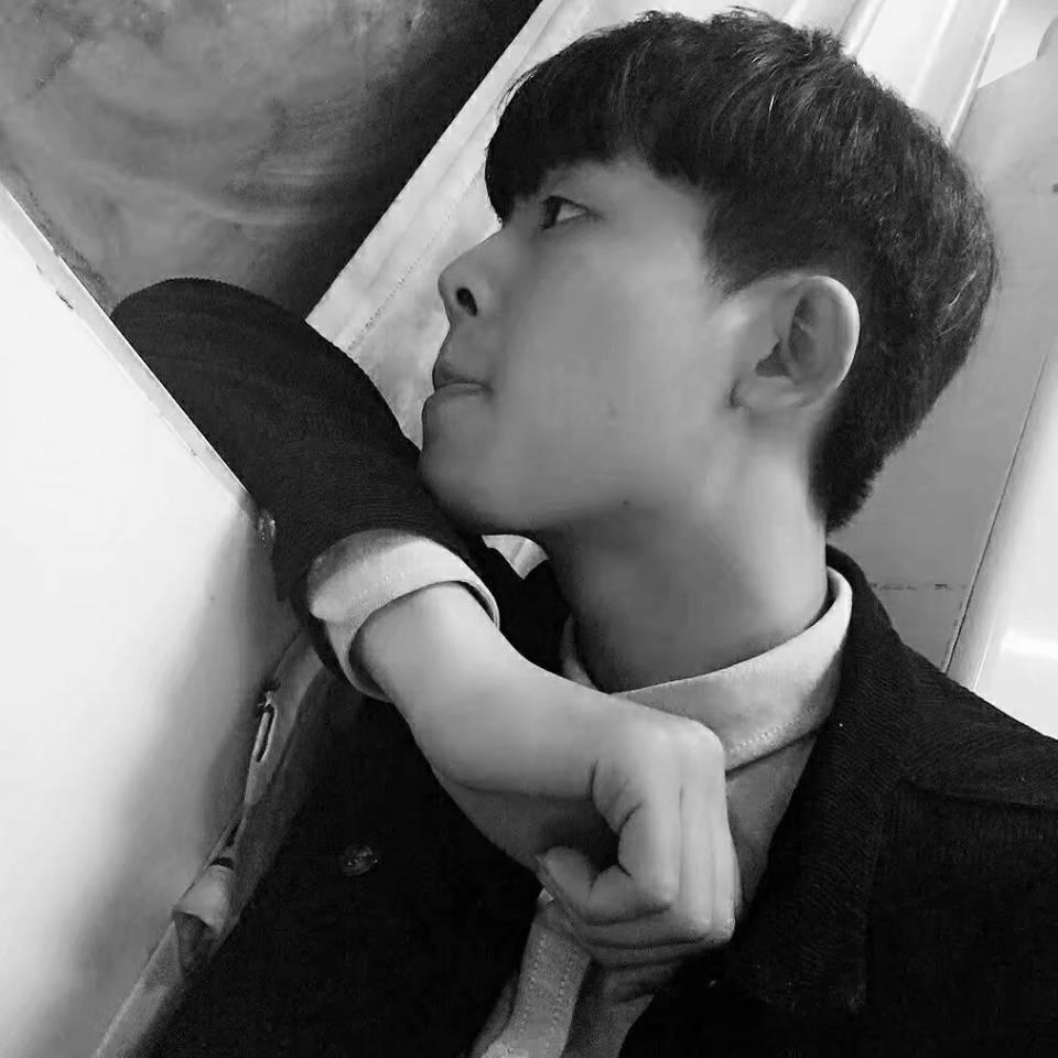 乐由鎏