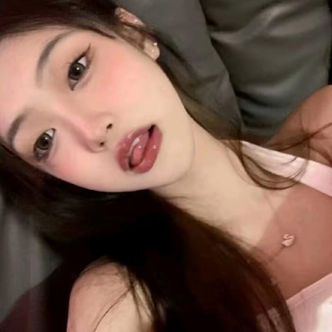 笨蛋比个耶