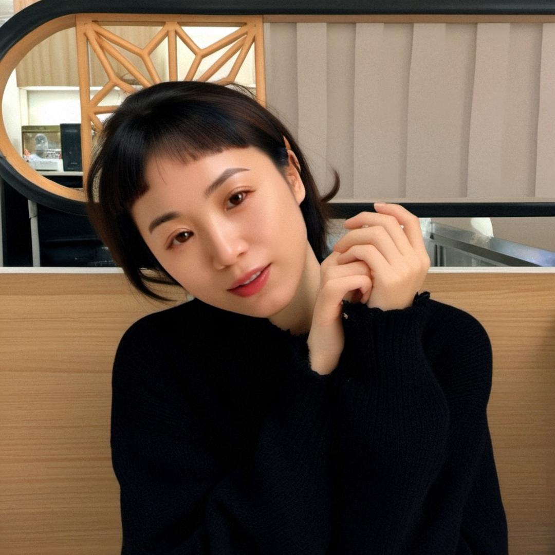 发光的王可可