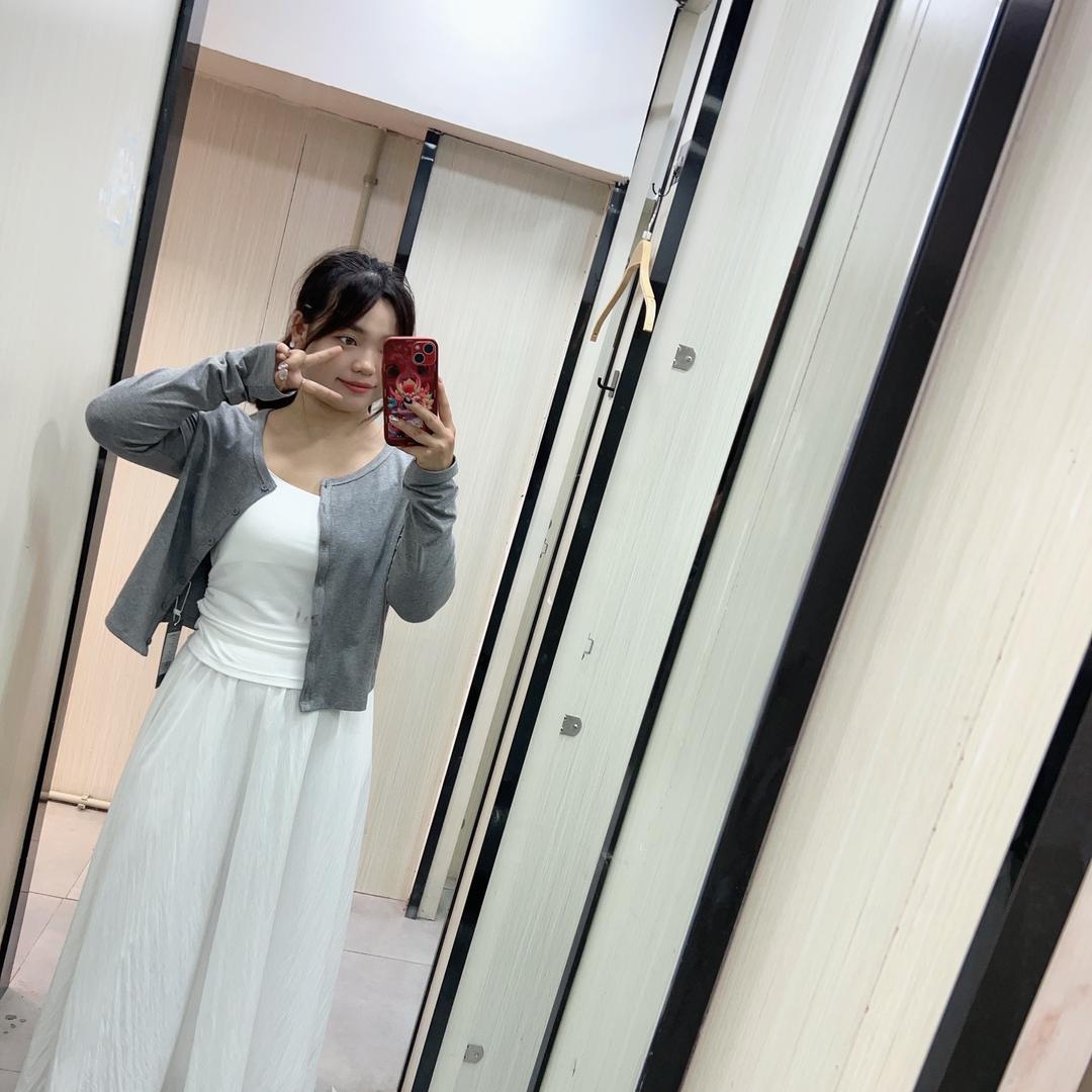 快鱼服饰阿罗