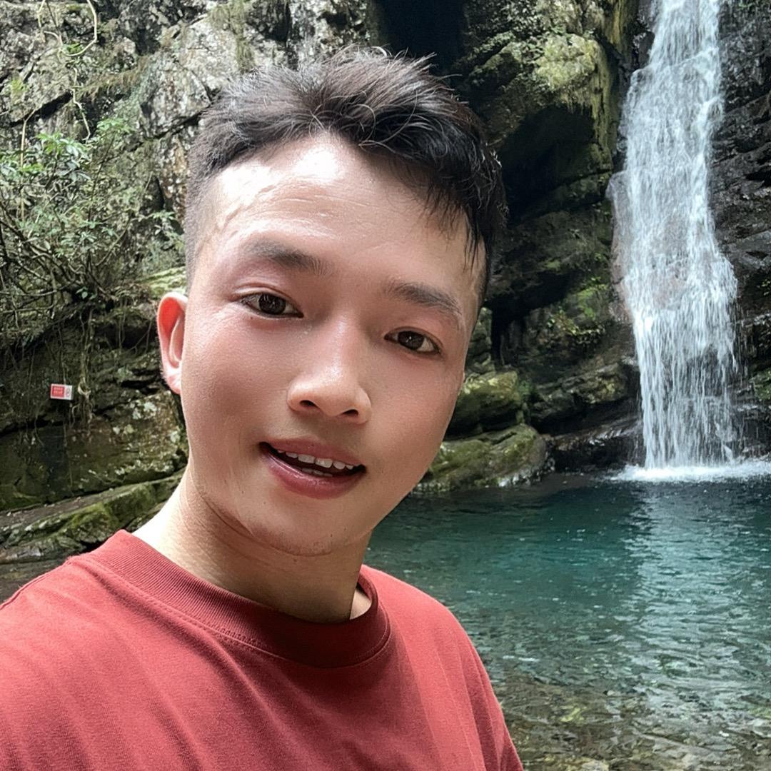 二哥抓鱼（户外直播）