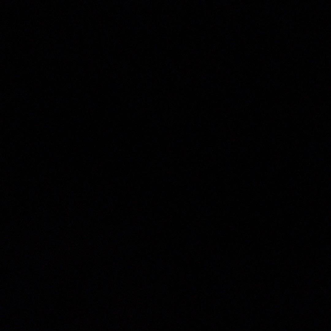 嗯。