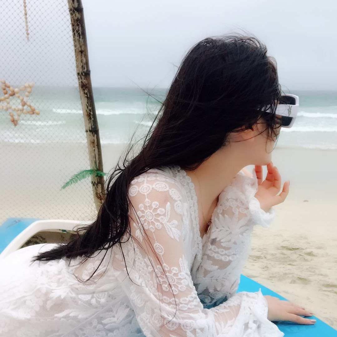 微微
