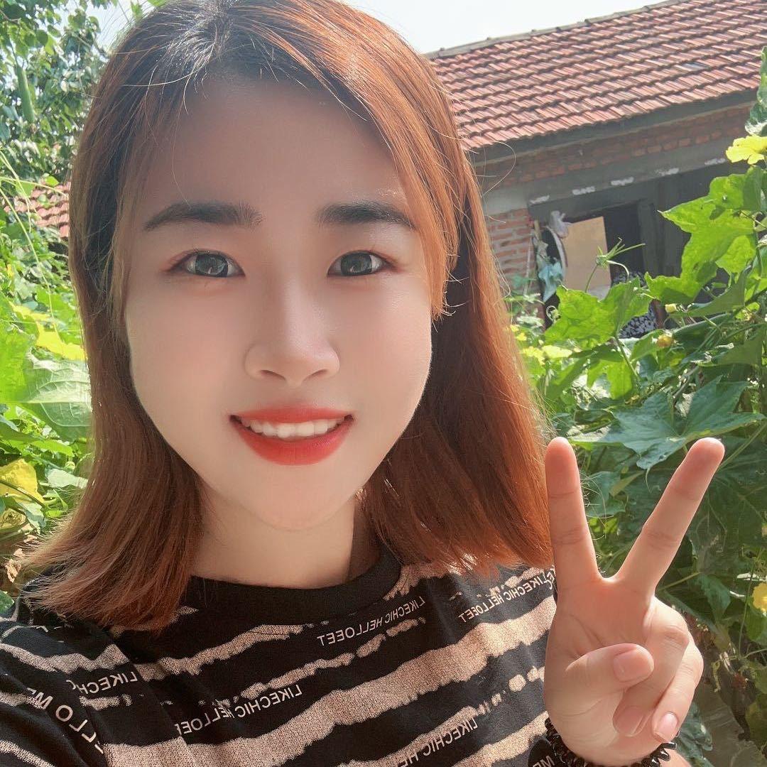 奥丰农资厂家—李珺