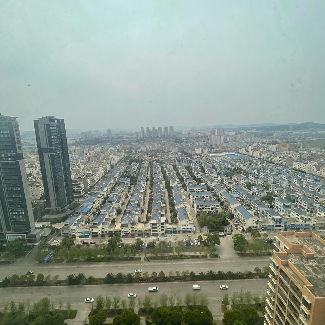 曲靖地产老王
