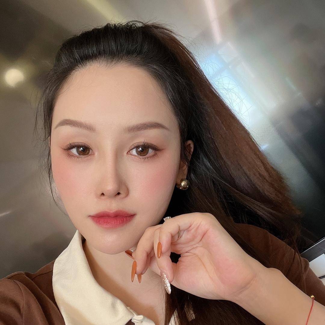 娜娜高端护肤