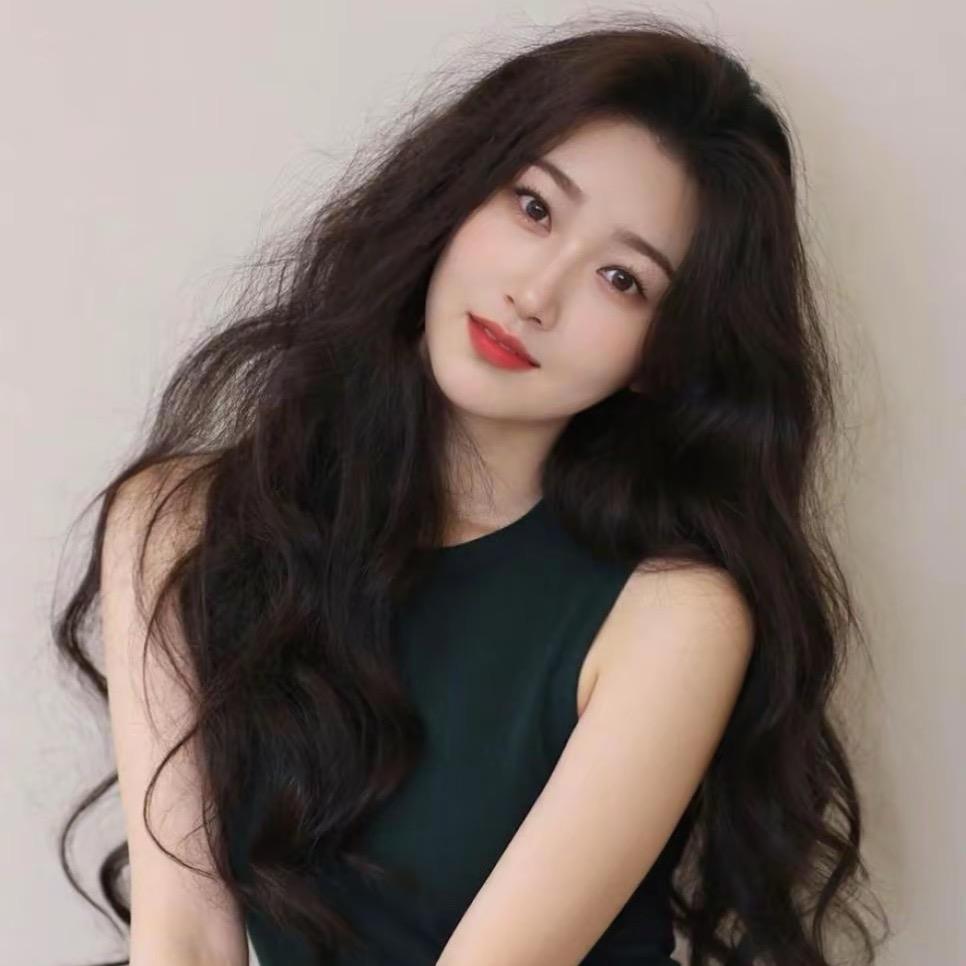 💋 ╰つ゛ 叫我女王