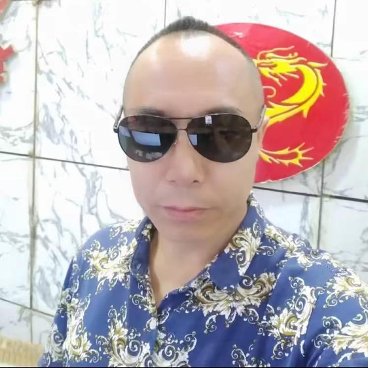 -龙哥-