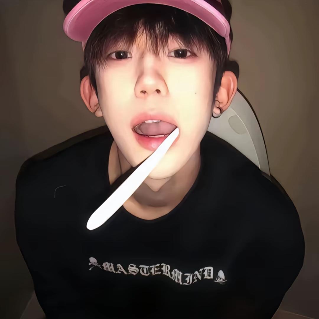 人傻嘴不甜脾气不好还没钱