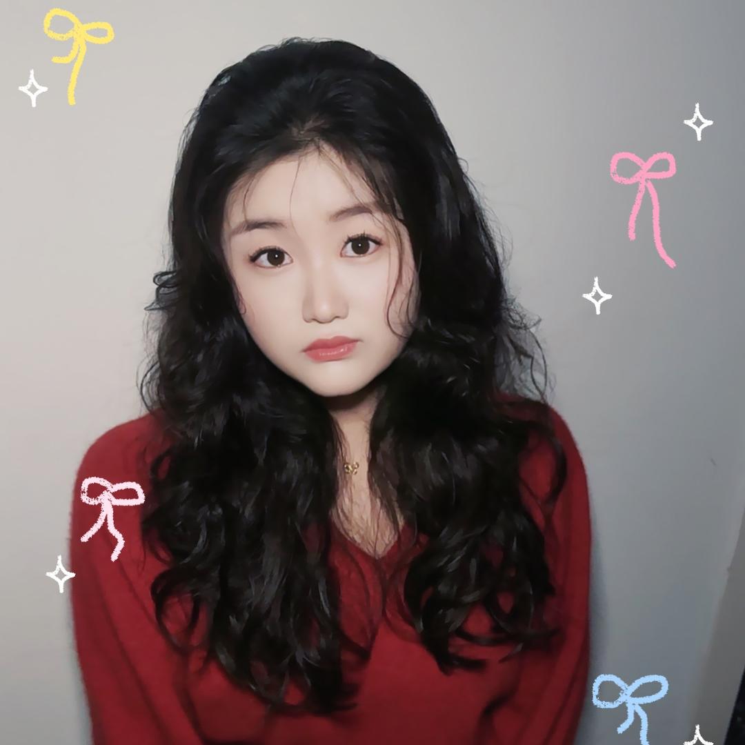 ♡ღ｡︶小迷糊ゞ