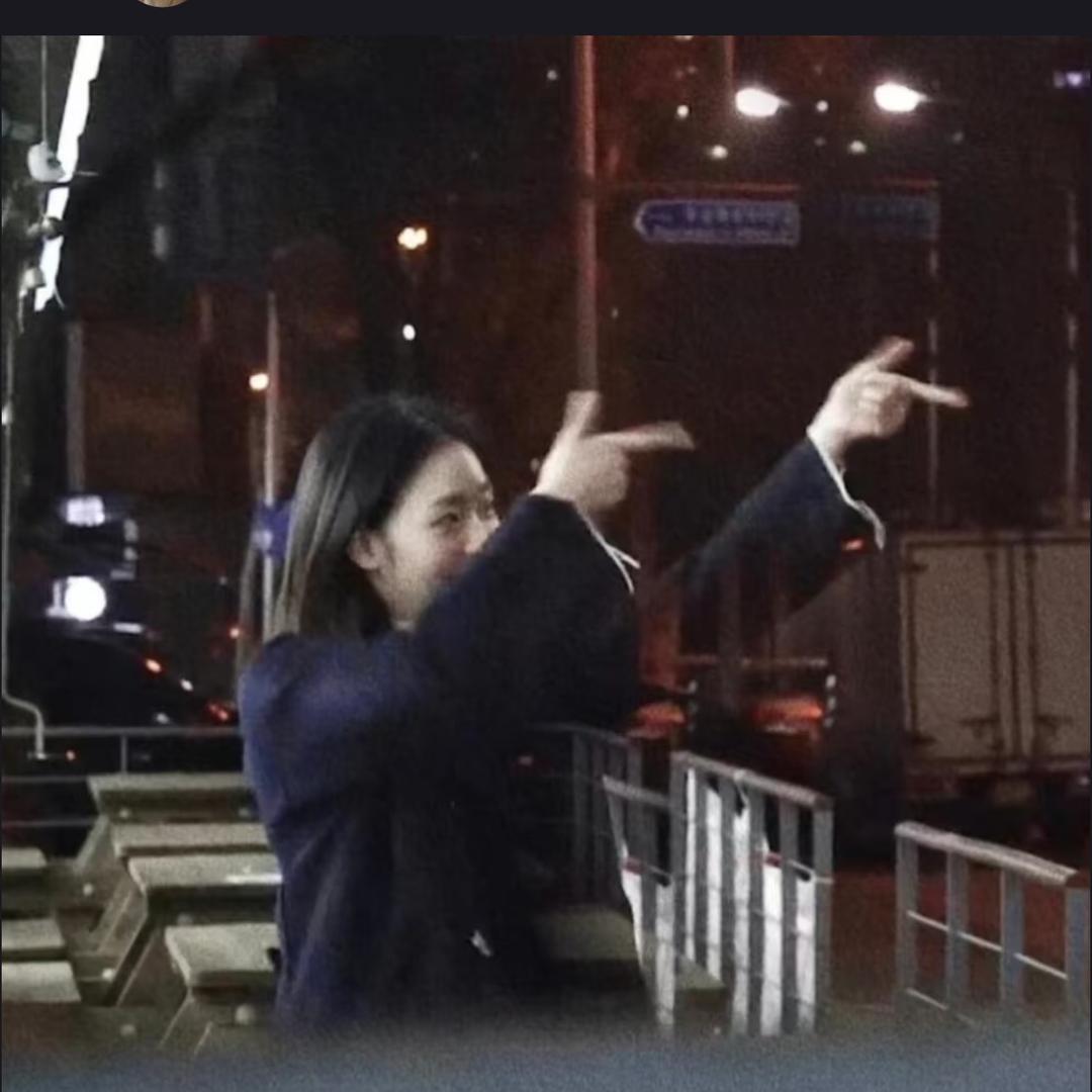 半只兔子🐰
