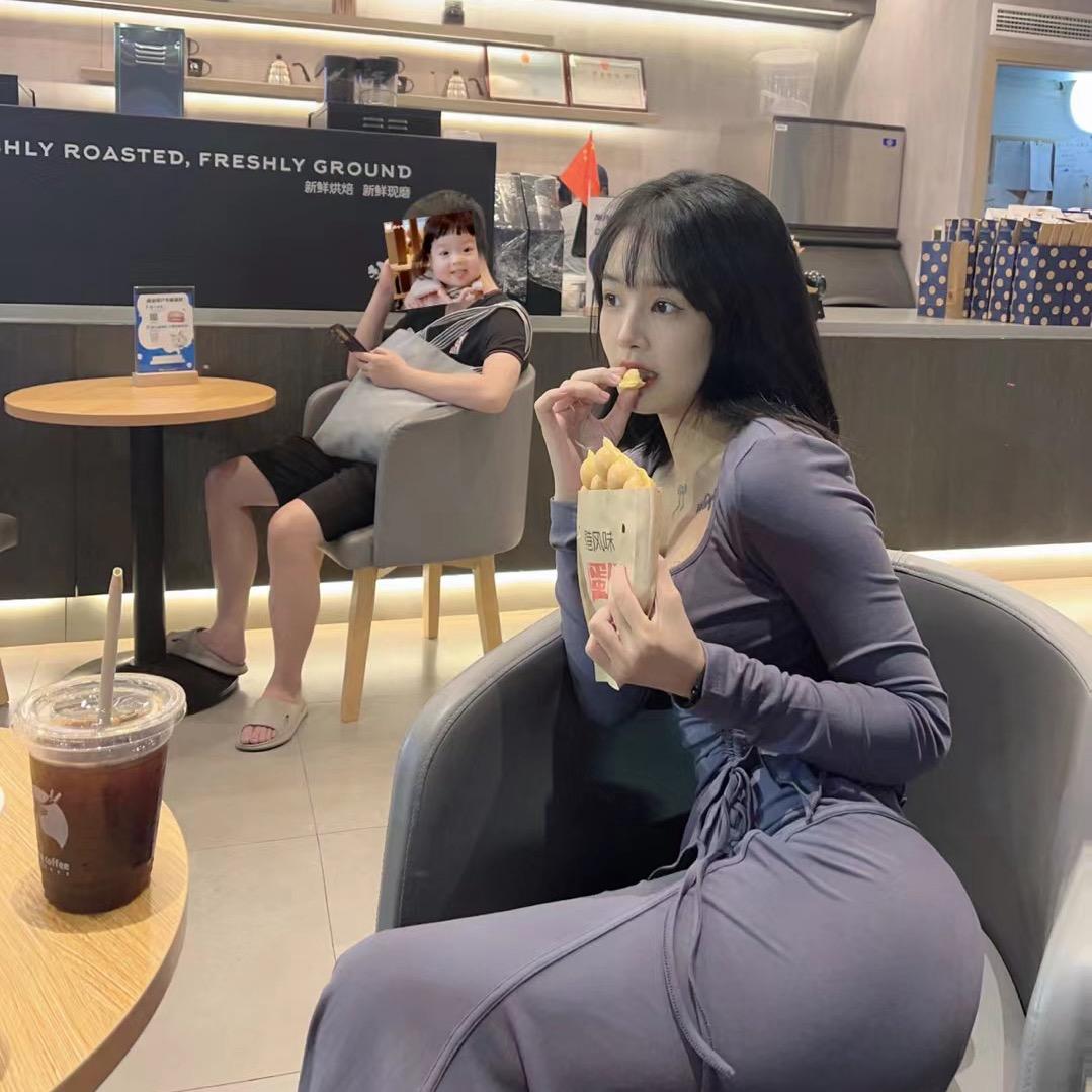 女网友